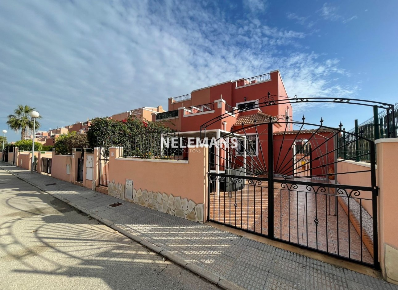 Bestaande Bouw - Geschakelde woning - Los Montesinos - Centrum