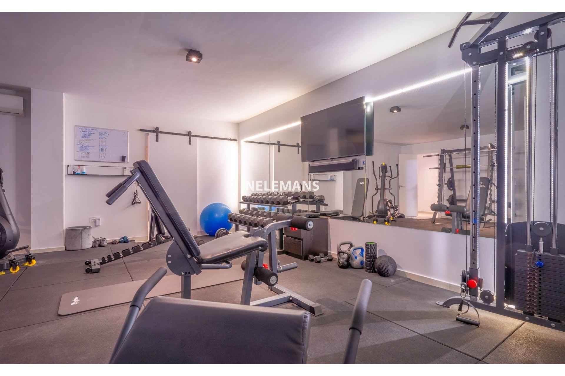 Bestehende Häuser - Detached Villa - San Miguel de Salinas