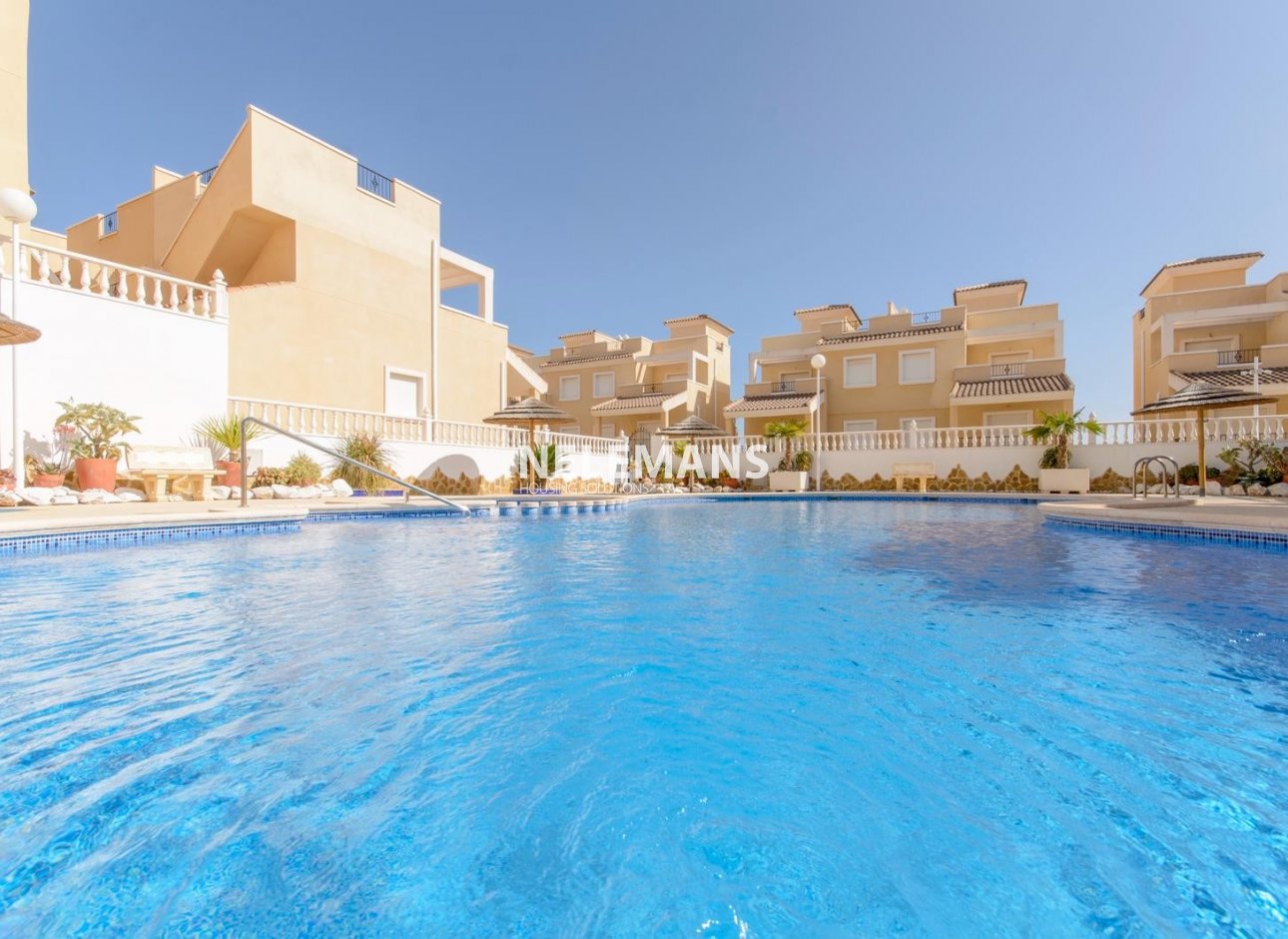 Bestehende Häuser - Detached Villa - San Miguel de Salinas