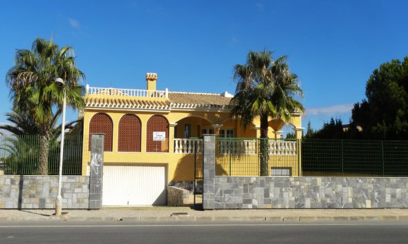 Detached Villa - Neubau  - La Manga del Mar Menor - La Manga