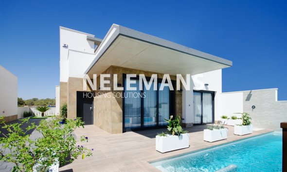 Detached Villa - Neubau  - San Miguel de Salinas - NRE 6001