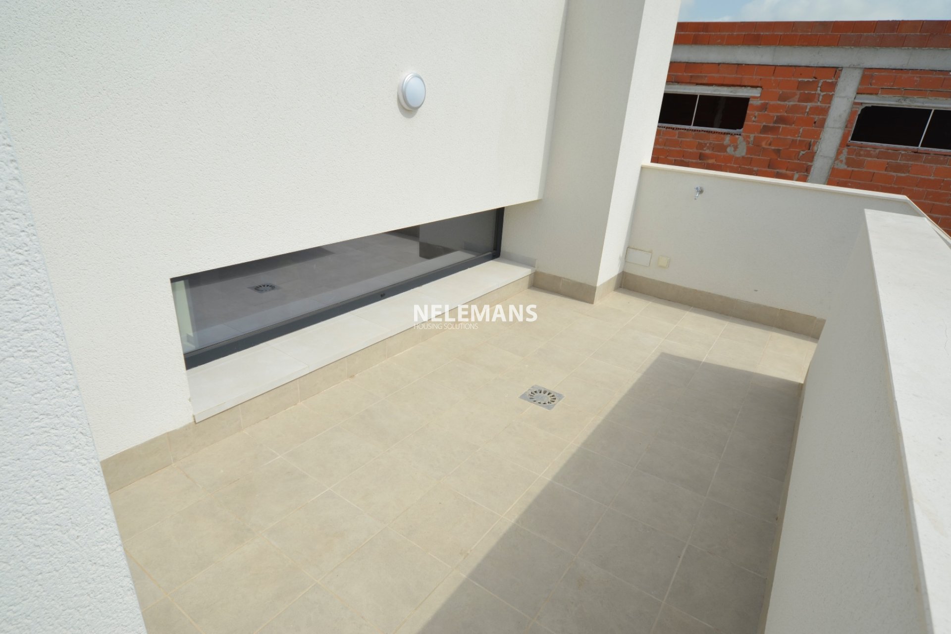 Neubau  -  - Daya Nueva