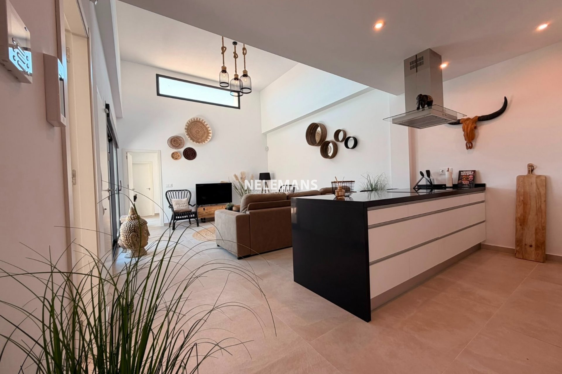 Resale - Semi Detached - Daya Nueva