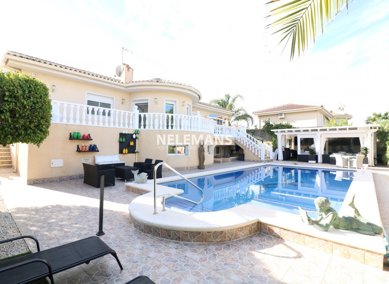 Reventa - Detached Villa - Benijófar - Benimar