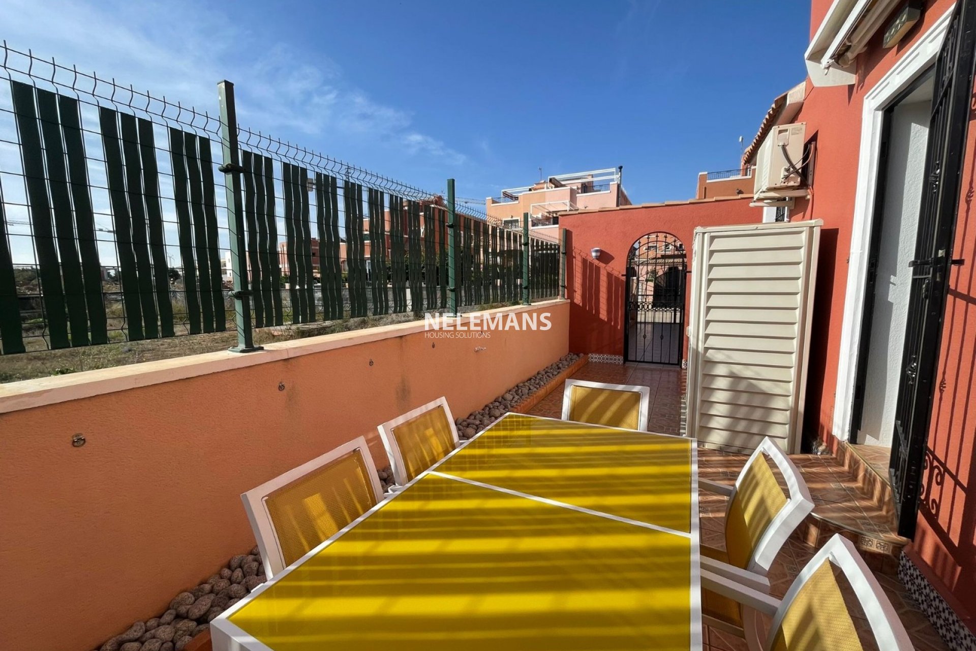 Reventa - Semi Detached - Los Montesinos - Centro