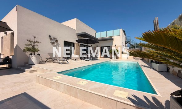 Semi Detached - Reventa - Daya Nueva - Daya Nueva
