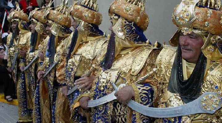 Nieuws: Terugblik Moros y Cristianos Rojales 2017