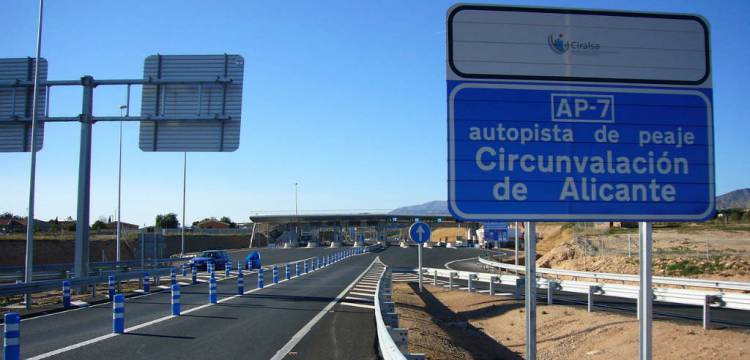 Nieuws: Tolweg bij Alicante vanaf dinsdag goedkoper en gratis