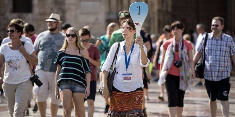 News: Elke toerist die Spanje in juli heeft bezocht, bracht gemiddeld 139 euro per dag, 6% meer
