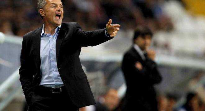 Noticias: Villarreal pone al entrenador en la calle después de muchas pérdidas