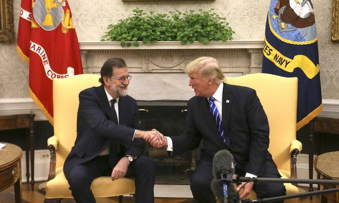 Nieuws:  DONALD TRUMP: Taal misleidt niet: Trump weet niets over Spanje