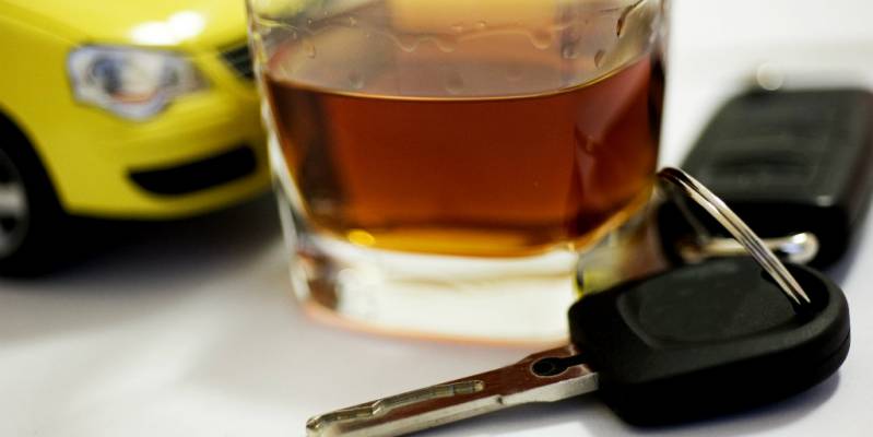 Noticias: ¿Cuánto alcohol puedes conducir en España? ¡La policía da una explicación!