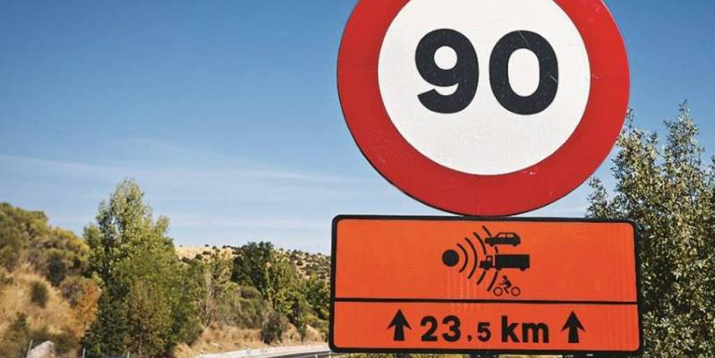 Nieuws: Verkeersborden van 100 naar 90 km/uur in Spanje