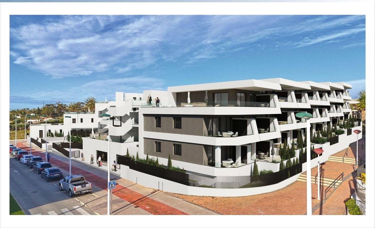 Apartment in La Marina - Image 3