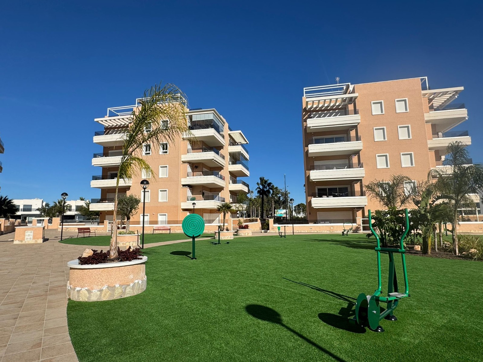 Apartment in Guardamar del Segura - view 1