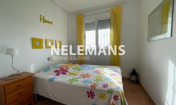 Reventa - Semi Detached - Los Montesinos - Centro