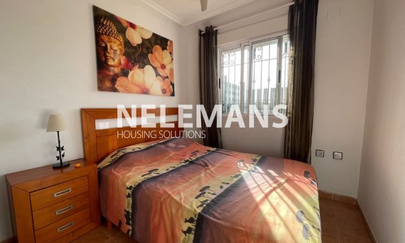 Reventa - Semi Detached - Los Montesinos - Centro