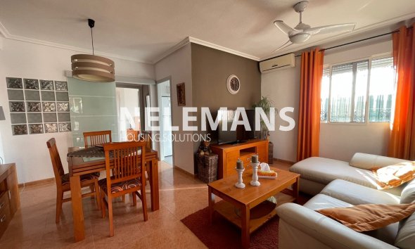 Reventa - Semi Detached - Los Montesinos - Centro