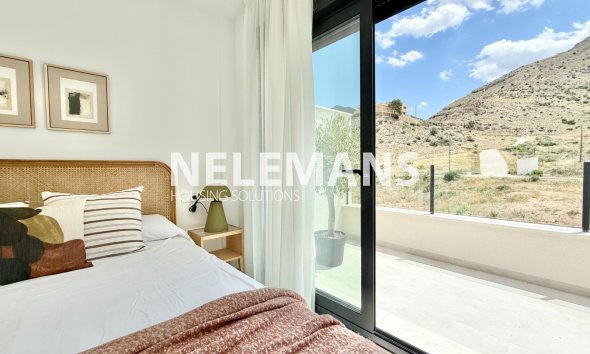 Neubau  - Semi Detached - Cox