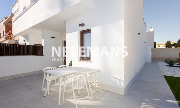 Nueva construcción  - Semi Detached - Orihuela - Vistabella Golf