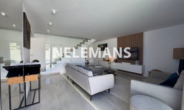 Bestaande Bouw - Geschakelde woning - Los Alcazares