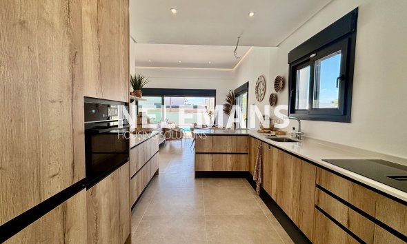 Neubau  - Detached Villa - Rafal