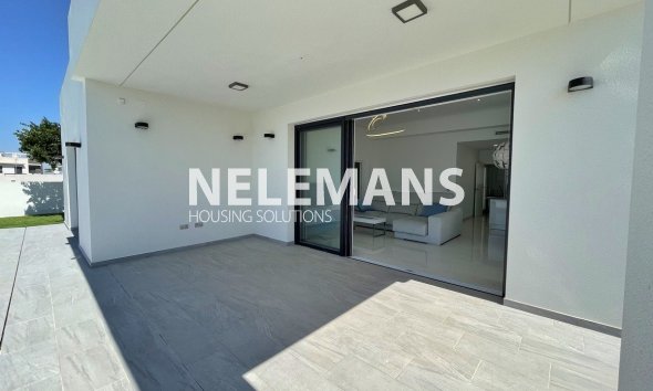 Neubau  - Detached Villa - Rafal