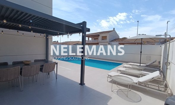 Resale - Semi Detached - Los Alcazares