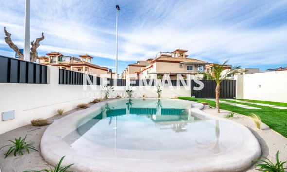 New Build - Detached Villa - Roldan