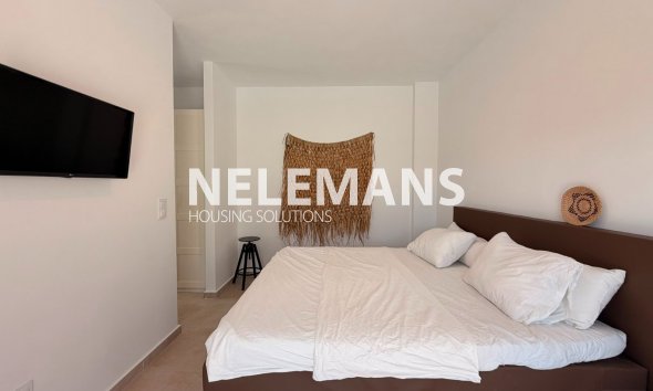 Reventa - Semi Detached - Daya Nueva