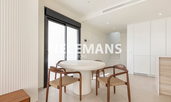 Nieuwbouw - Vrijstaande woning - Los Alcazares