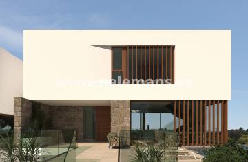 Amplia villa de 3/4 dormitorios con vistas panorámicas Rojales Alicante