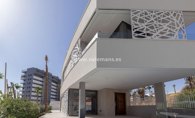 Nieuwbouw - Vrijstaande woning - Alicante